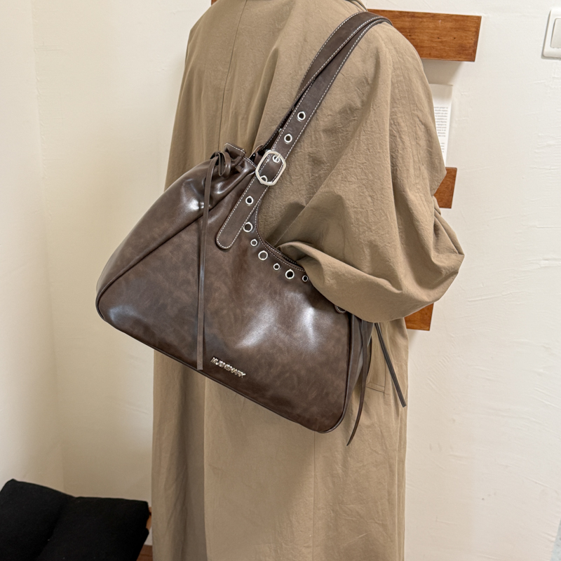 Torebki damskie w stylu vintag – Luxury Bags Vegan recenzja i cena
