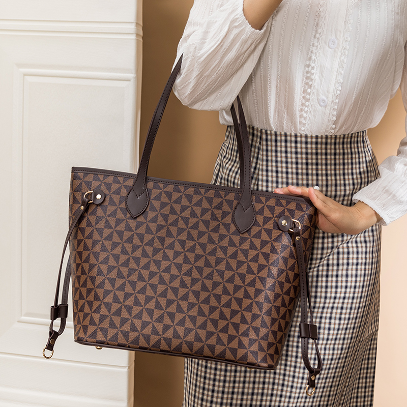 Luksusowa torba typu tote na r – Luxury Bags Vegan recenzja i cena