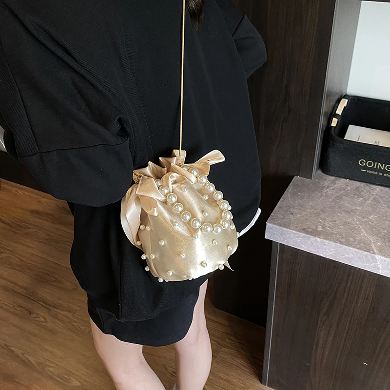 Modne torebki na ramię z koral – Luxury Bags On Sales recenzja i cena